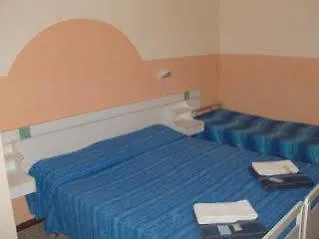 Hotel New Happy Rimini 3*,