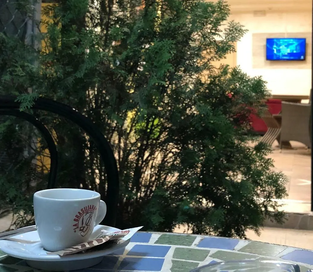 Hotel New Happy Rimini 3*,